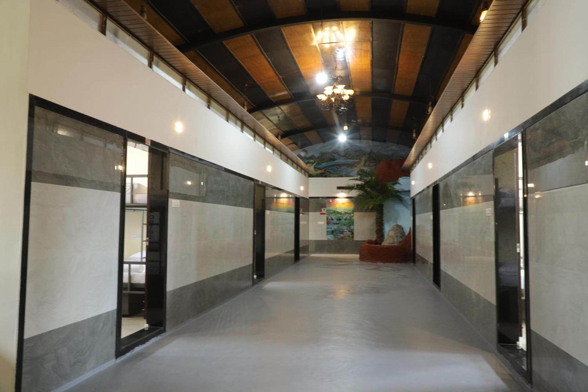 Ananya Comfortss Hospet Extérieur photo