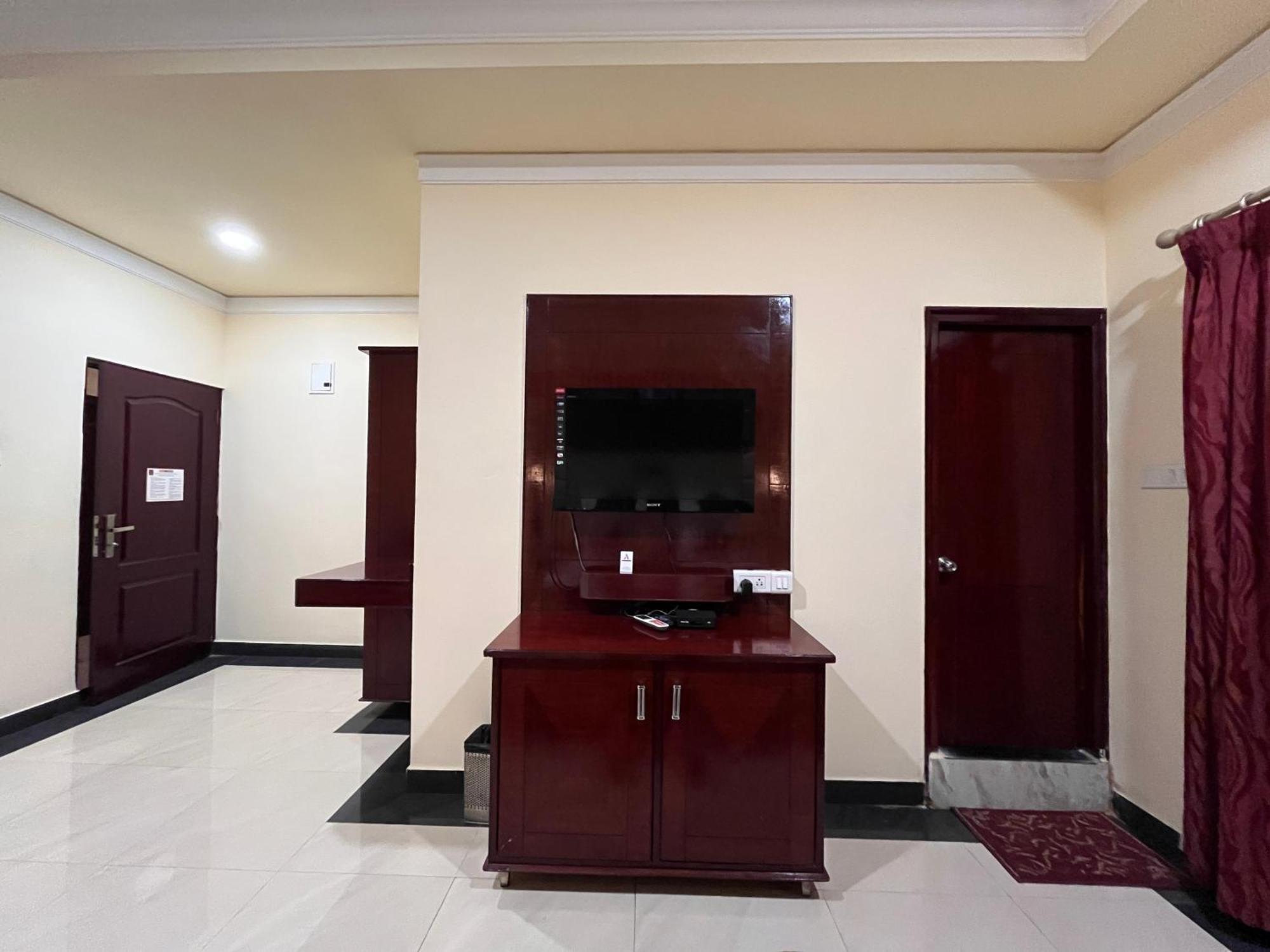 Ananya Comfortss Hospet Extérieur photo